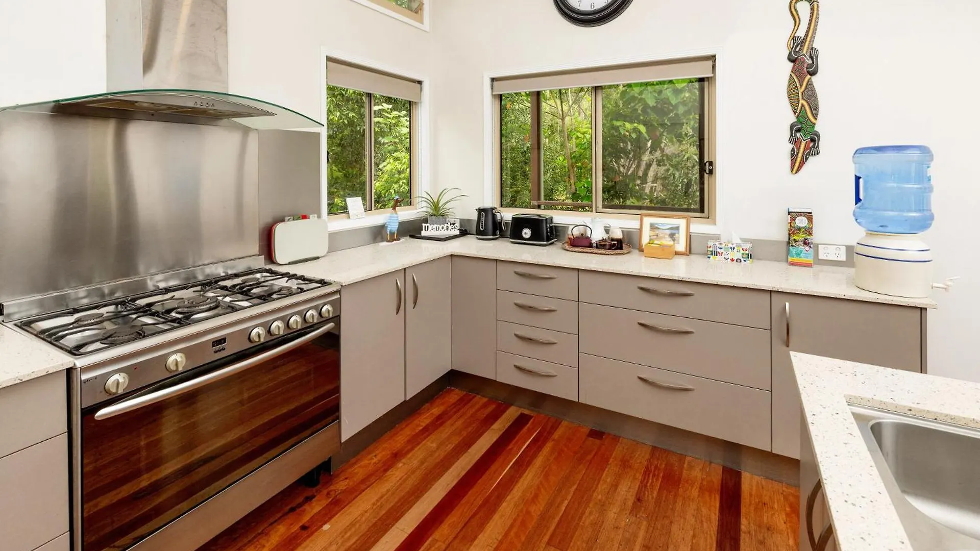 Deluxe Suite With Fireplace & Pond, Noosa Hinterland Doonan